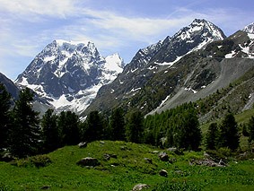 Mt Collom from above Arolla © John Muddeman